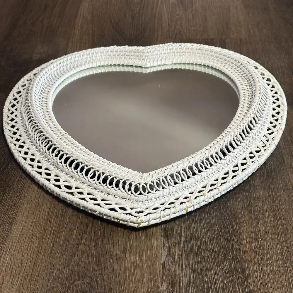Vtg Open Weave Heart Shaped White Wicker Wall Mirror Boho Shabby Chic 18X19